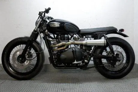 1379553970-custom-Triumph-Scrambler-00