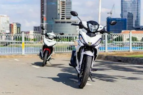 Komparasi fisik Yamaha MX King vs Honda Supra GTR150 (21)
