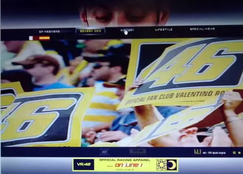 07052010343 Mau merchandise resmi dari Rossi — ? sekarang bisa didapatkan lho —