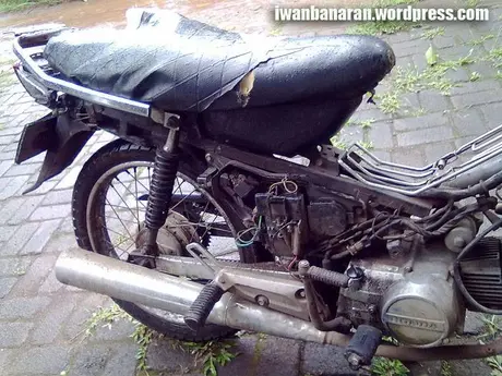 28022011010 Walah…ini motor apa Transformer???…