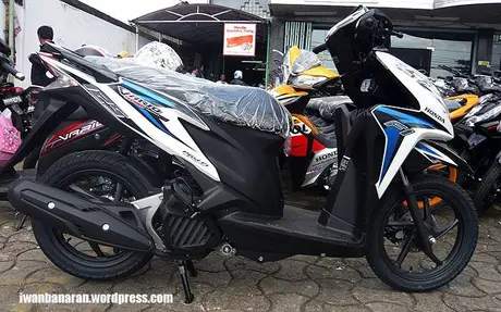 Penasaran gambar detil Honda Vario 125PGM-FI?. Monggo diintip… —