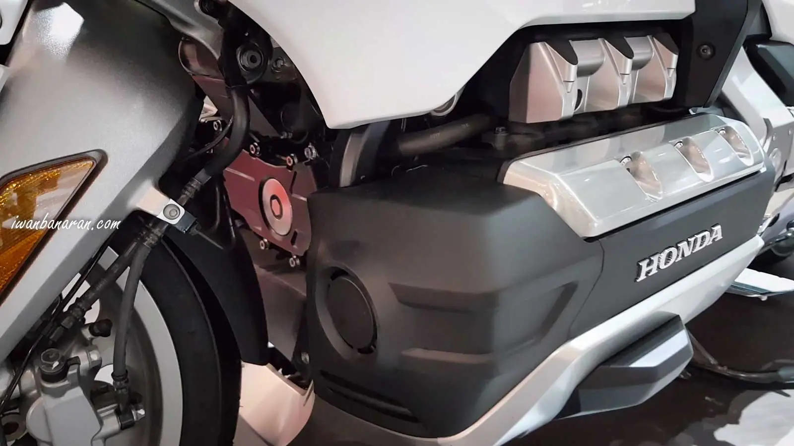 Mega gallery Honda Gold Wing 2018, motor seharga 1 Milyarrrrr