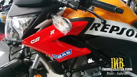 Honda CBR150 Repsol