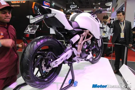 1024x682xTVS-Draken-250cc.jpg.pagespeed.ic.Bi-lwi1XqG