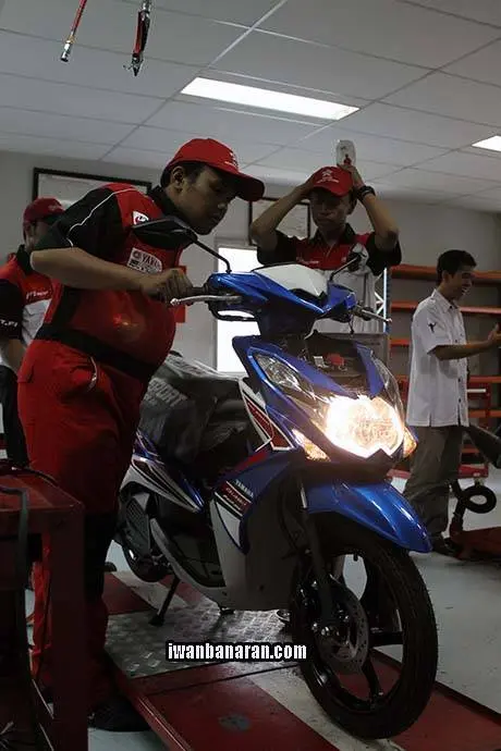 Yamaha Workshop FI15