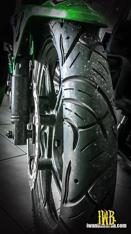 Kawasaki_Athlete