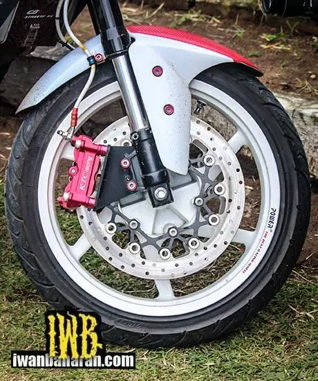 CB150