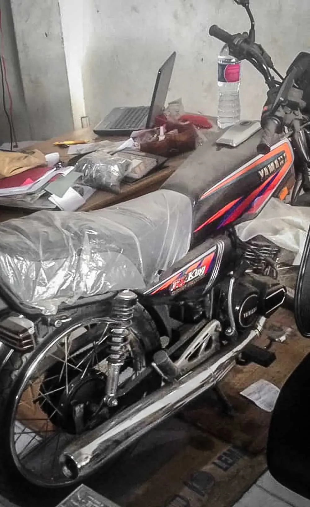 Makin kenthir, Yamaha RX-King rakitan 1997 ini dijual seharga 300 juta