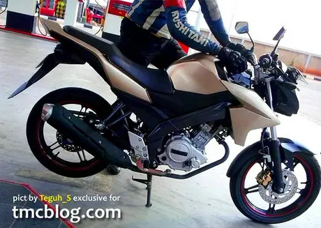 Updated foto Yamaha new Vixion… — hhhmm keren juga kalau kayak gini