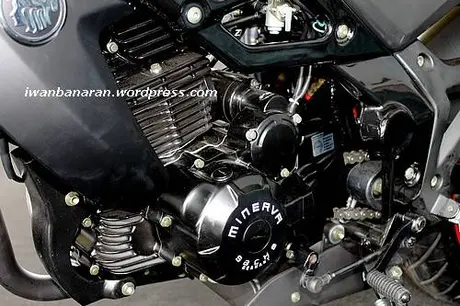 Minerva X-Road 150 (22)