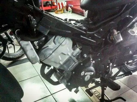 sasis sonic 150r  (4)