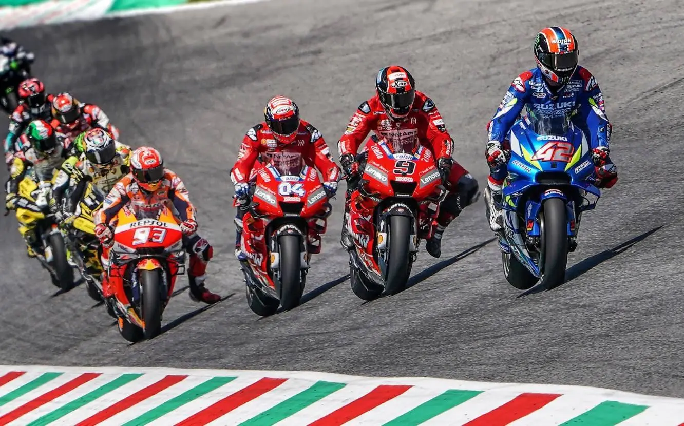 Gaji pembalap Motogp 2019, Marquez jauh tinggalkan Rossi