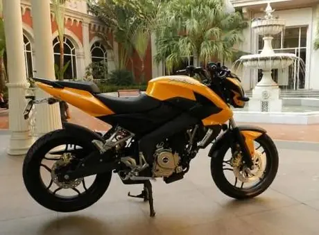 Video detil Pulsar 200NS. Pancen apik tenan euy…