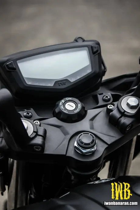 TVS Apache 200 (2)