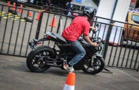 zero Motorcycles (4)