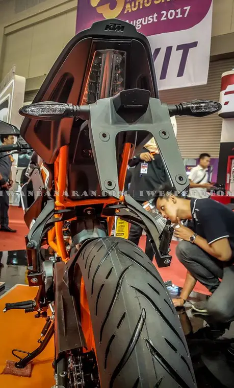 KTM Duke dan RC200 (18)