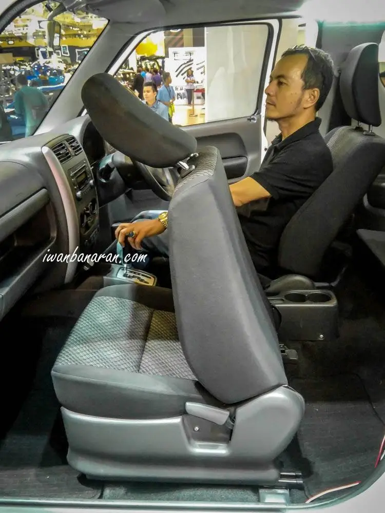Suzuki SUV 4×4 Jimny resmi mengaspal di Indonesia….the legend reborn