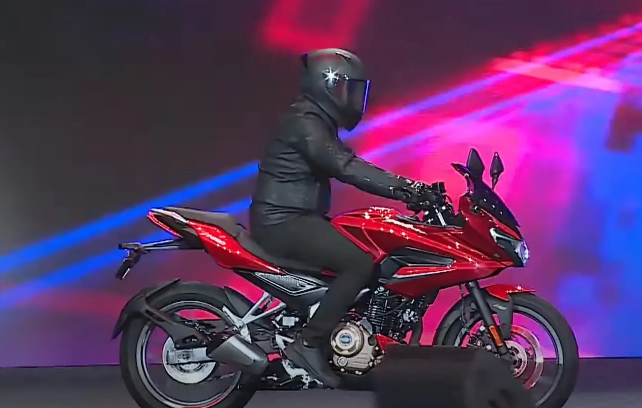 [Breaking] Bajaj rilis New Pulsar N250 & N250, wah headlamp kayak MT25 cak