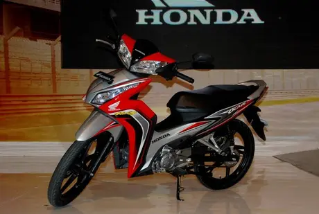 DSC_0239 Mampukah Honda new Blade mengganyang Yamaha Jupiter-Z??