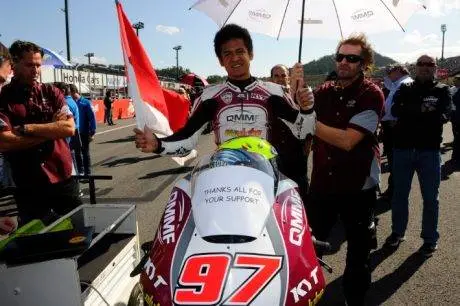 topan-moto2