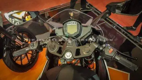 KTM Duke dan RC200 (20)