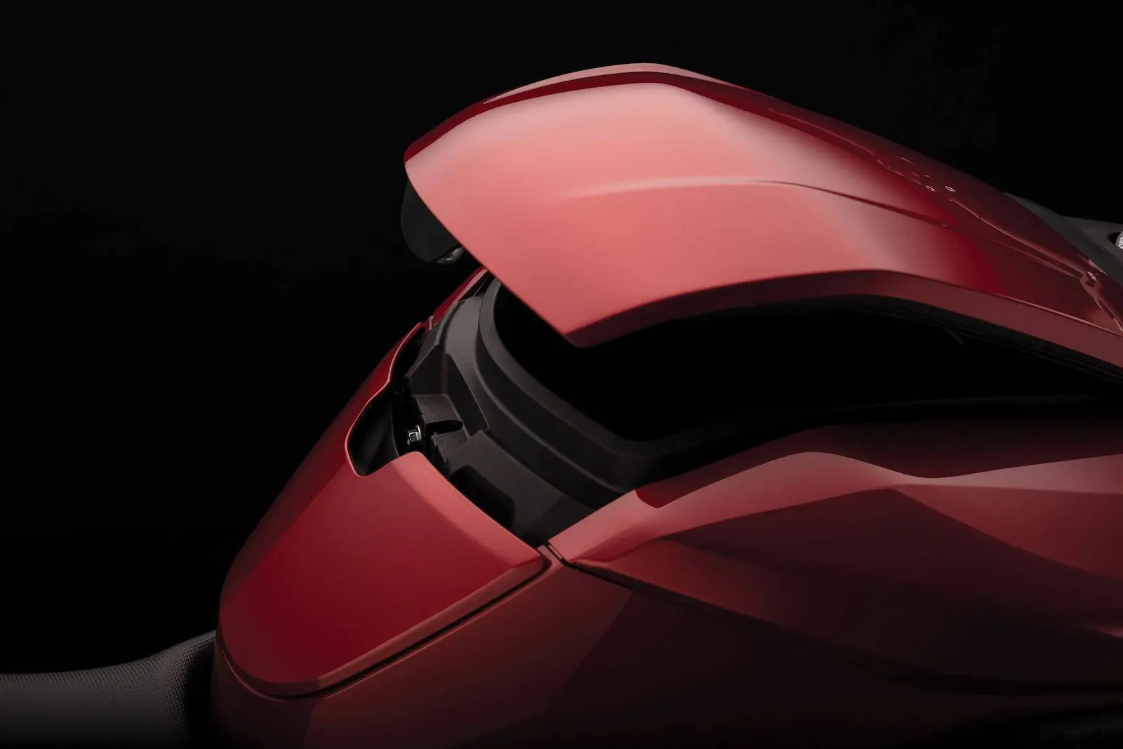 Motor listrik Street Fighter Zero SR/F ini resmi dirilis dengan harga 230 jutaan