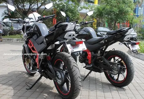 Minerva X-Road 150 (25)