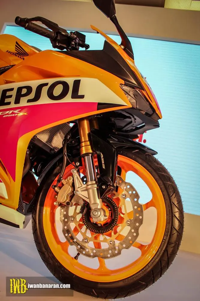 Mega gallery new Honda CBR250RR Motogp Repsol…….mumet kalau lihat aslinya
