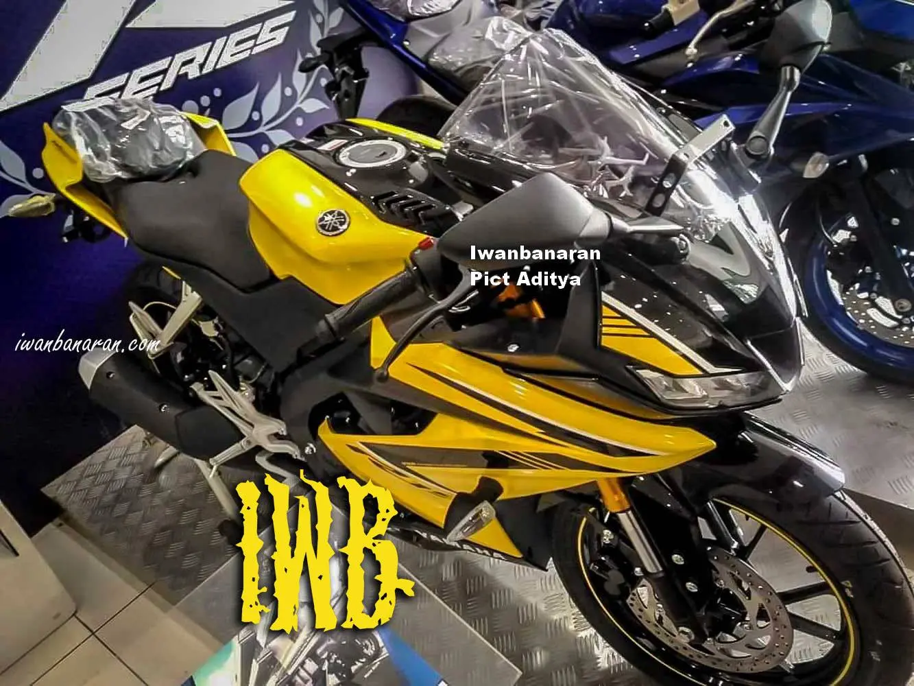 Good news, Yamaha R15 warna kuning termonitor sudah nongkrong di dealer