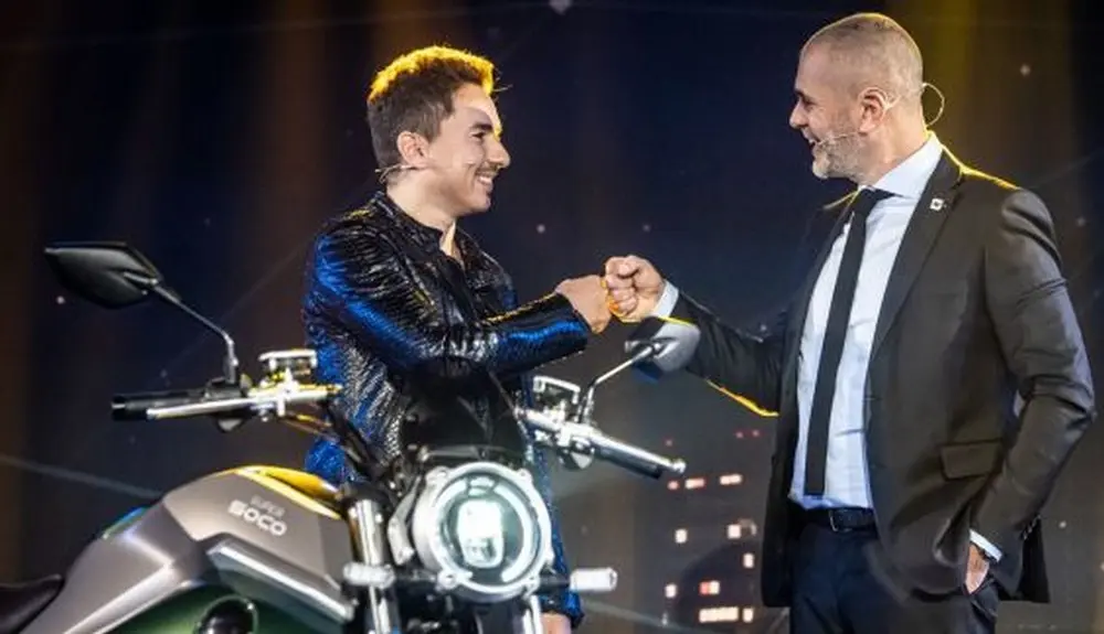 Waduhhh, Jorge Lorenzo banting stir jadi brand ambassador motor listrik cak