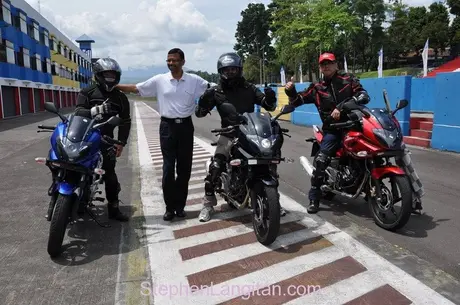 Test Sentul Pulsar220 : Accelerasi dari 0-60km…sadis poll
