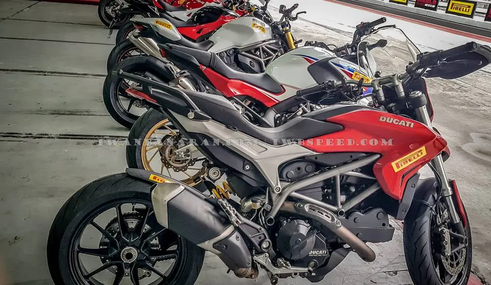 Pirelli diablo rosso III (3)