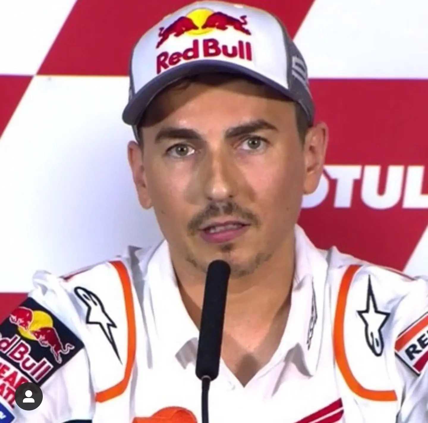 [ Breaking news] Jorge Lorenzo resmi pensiun dari Motogp, sedih euy