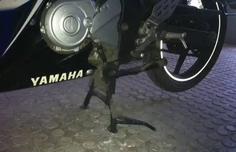 Screenshot_6 Perlu nggak sih motor berfairing dibekali standart tengah???