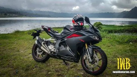 cbr250rr-2017