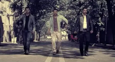TVC new colour Yamaha FZ-S kerennnnn… —