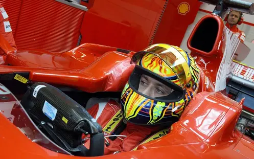 Ferrari akan lakukan apapun untuk gaet Valentino Rossi di 2011 nanti…