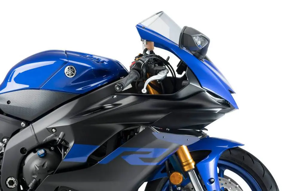 PUIG rilis winglet Yamaha YZF-R6, makin kenceng makin nempel !!