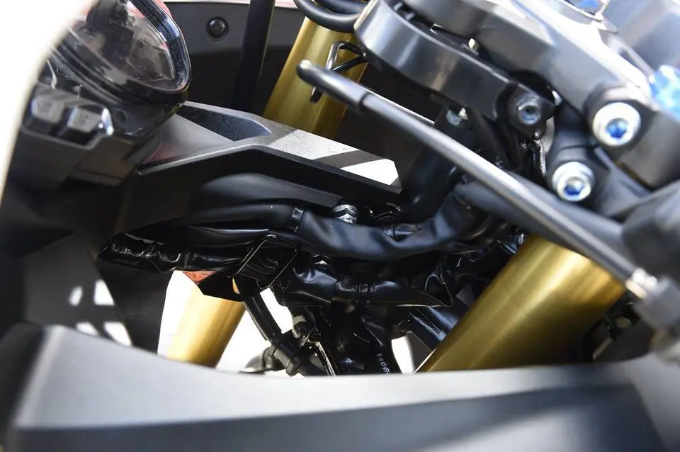 Honda siapkan CBR250RR race edition……limiter 180 km/jam keatas dibuka !… —