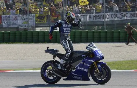 Warm up Motogp Aragon : Lorenzo tercepat… — Pedrosa ketiga
