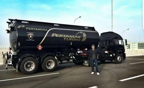 pertamax-turbo-truck