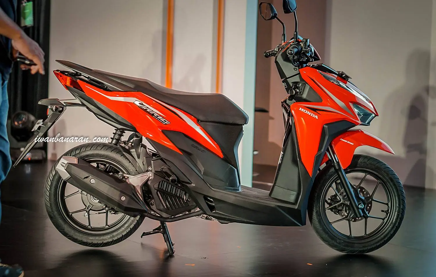 Bedah 6 perbedaan Honda new Vario 150 vs Vario 125 facelift