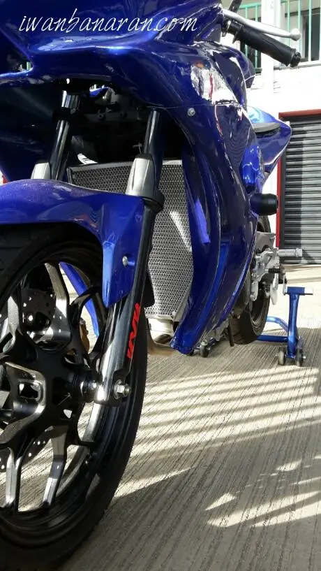 YZF R25