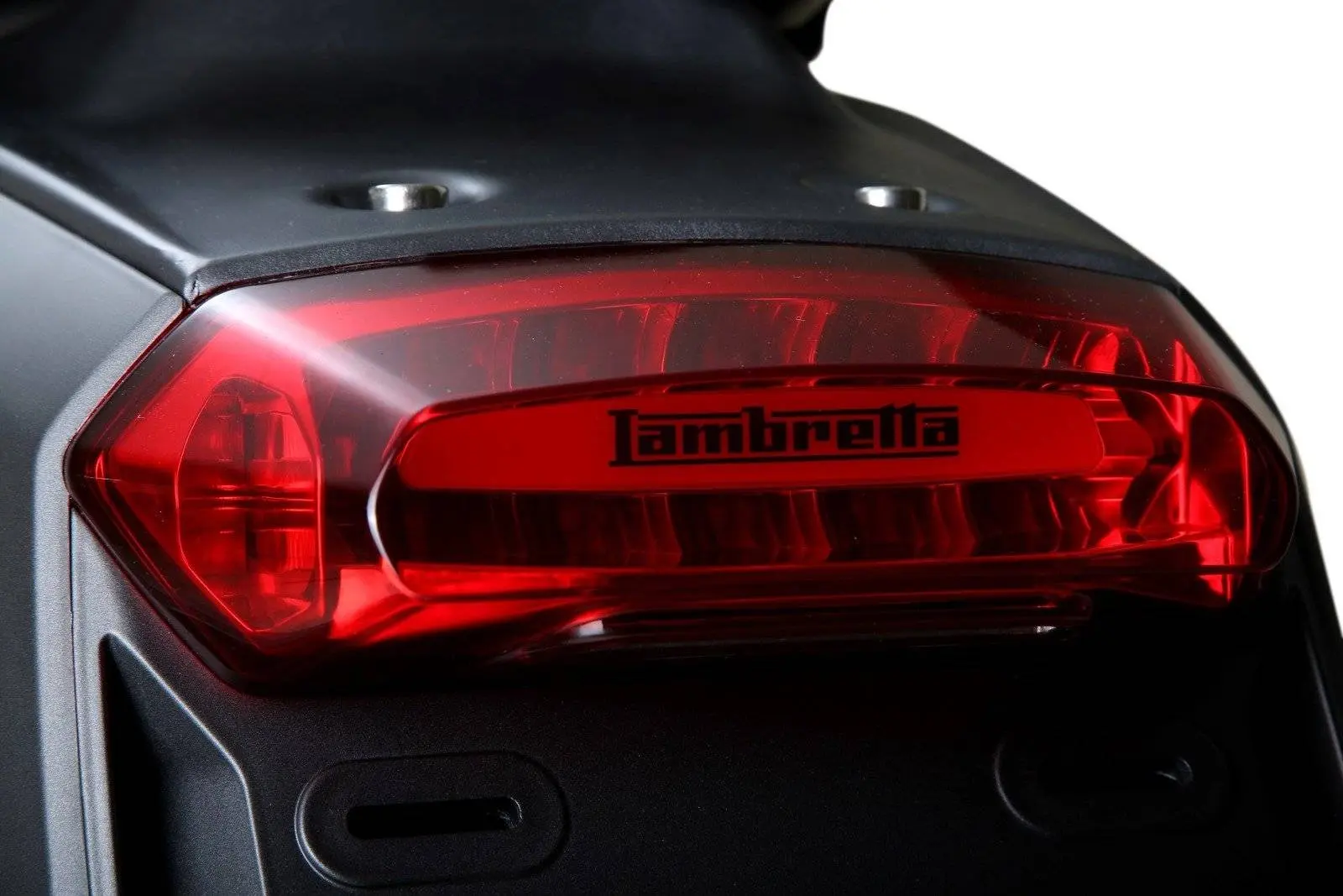 Breaking news : Lambretta Indonesia akan rilis dua produk baru minggu ini