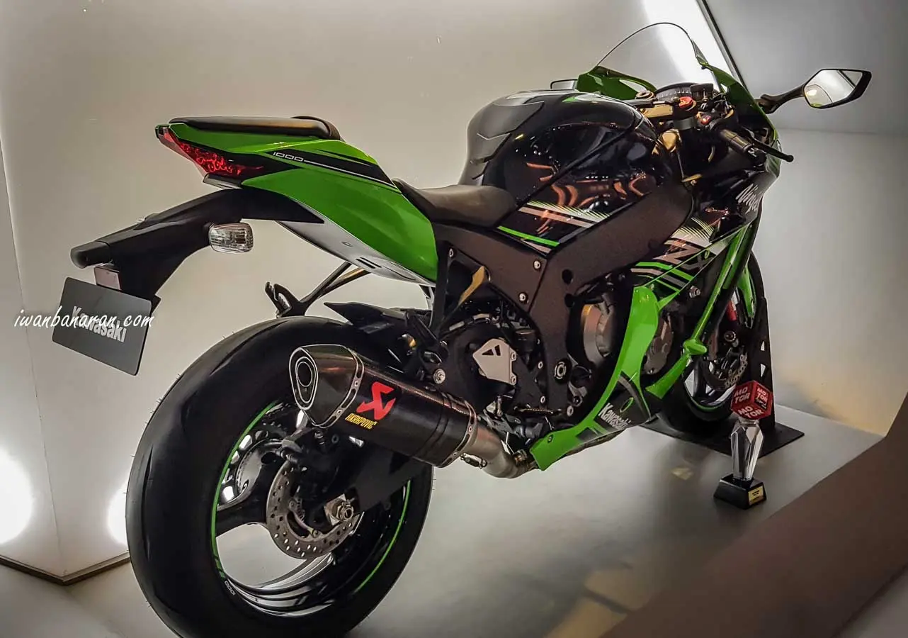 IIMS 2018 : Mengintip Booth Kawasaki, aura Ninjanya kental bangettt