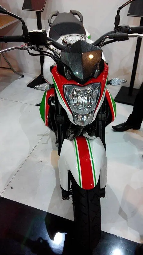 Benelli_TNT_250 (3)