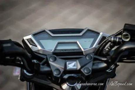Honda new CB150R facelift (16)
