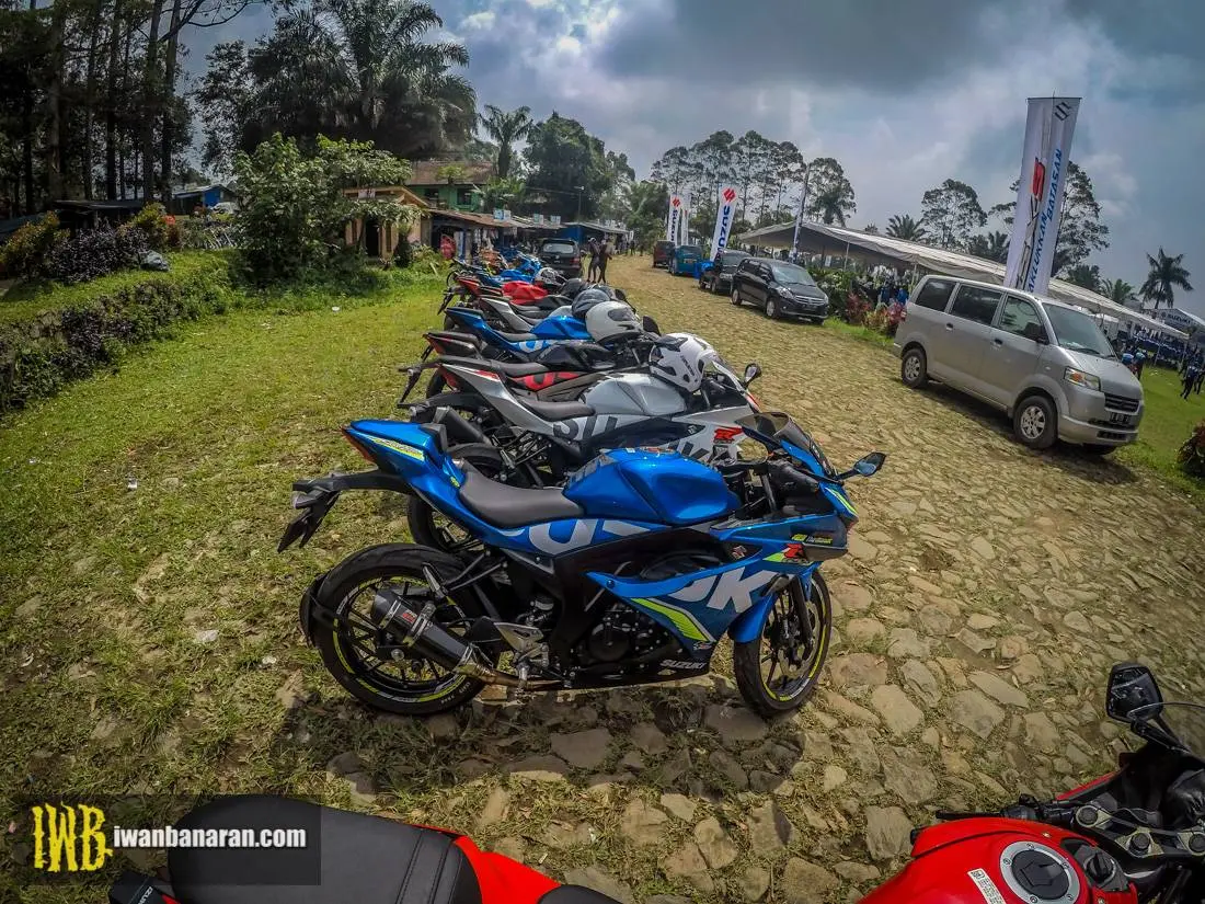 Suzuki bike Meet 2017… — GSX Club Indonesia terbentuk. Wah….ada RGR150 juga cak