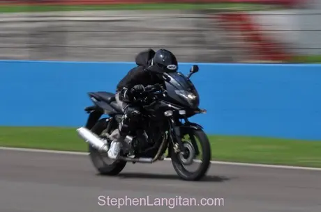 Test Sentul Pulsar220 : Accelerasi dari 0-60km…sadis poll