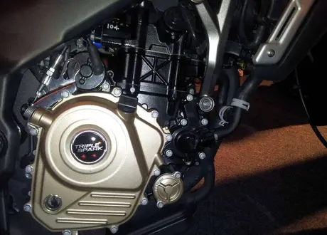 Bajaj Pulsar lawas akan tetap diproduksi bersama Pulsar 200 NS… —